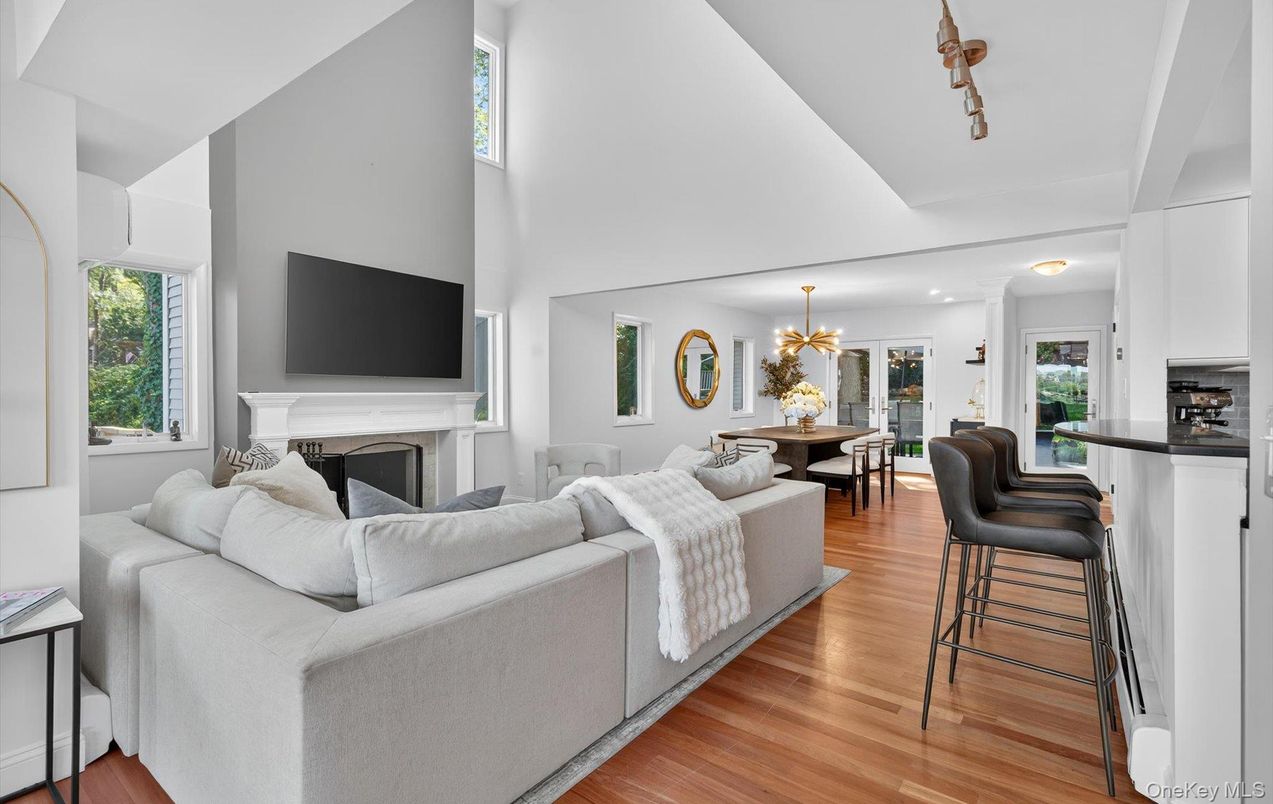 Dining room, Fireplace, Interior, Living room, Pendant Lights, Wood Texture Flooring