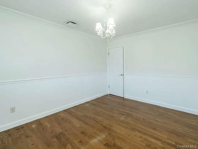 Chandelier, Empty room, Interior, Wood Texture Flooring