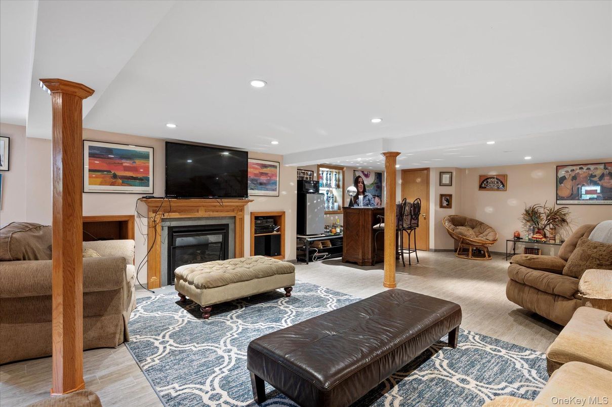 Fireplace, Interior, Living room, Recessed Lighting