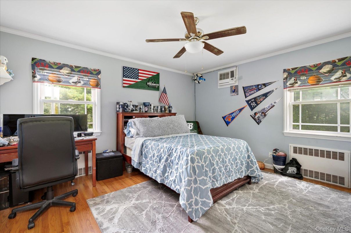 Bedroom, Home Office, Interior, Wood Texture Flooring