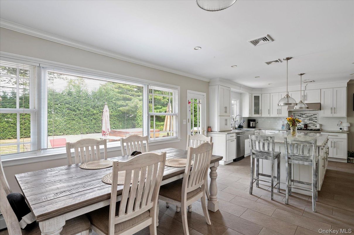 Dining room, Interior, Kitchen, Pendant Lights, Recessed Lighting
