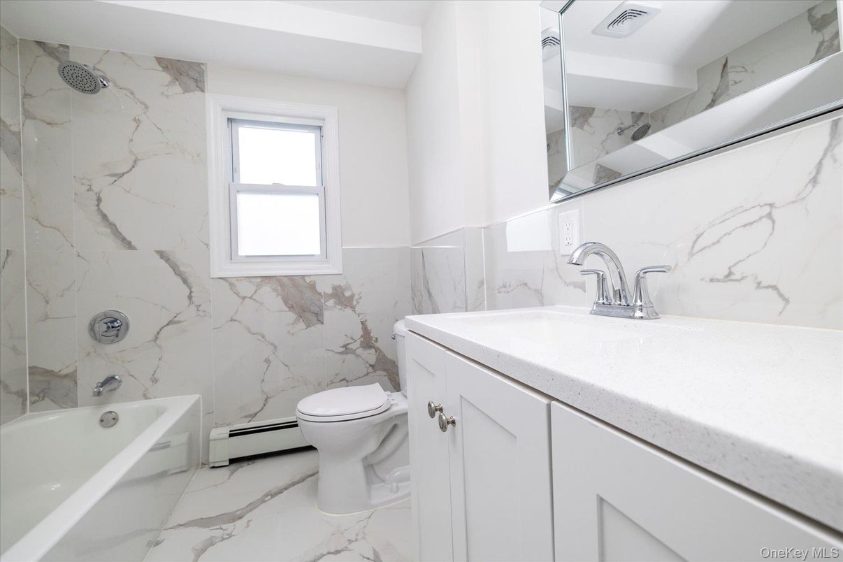 Bathroom, Interior, Marble, Marble Walls