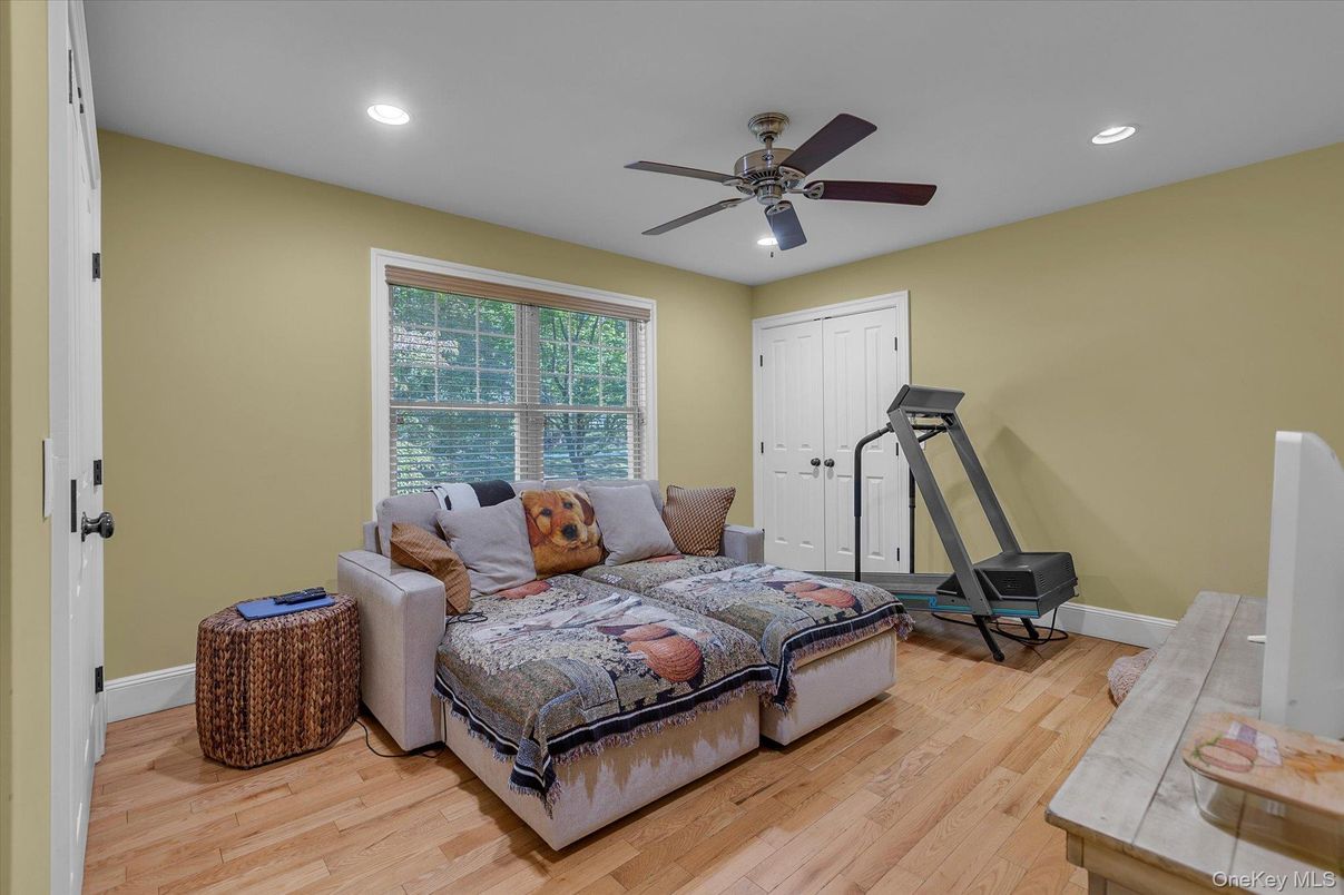Bedroom, Fitness Equipment, Interior, Recessed Lighting, Wood Texture Flooring