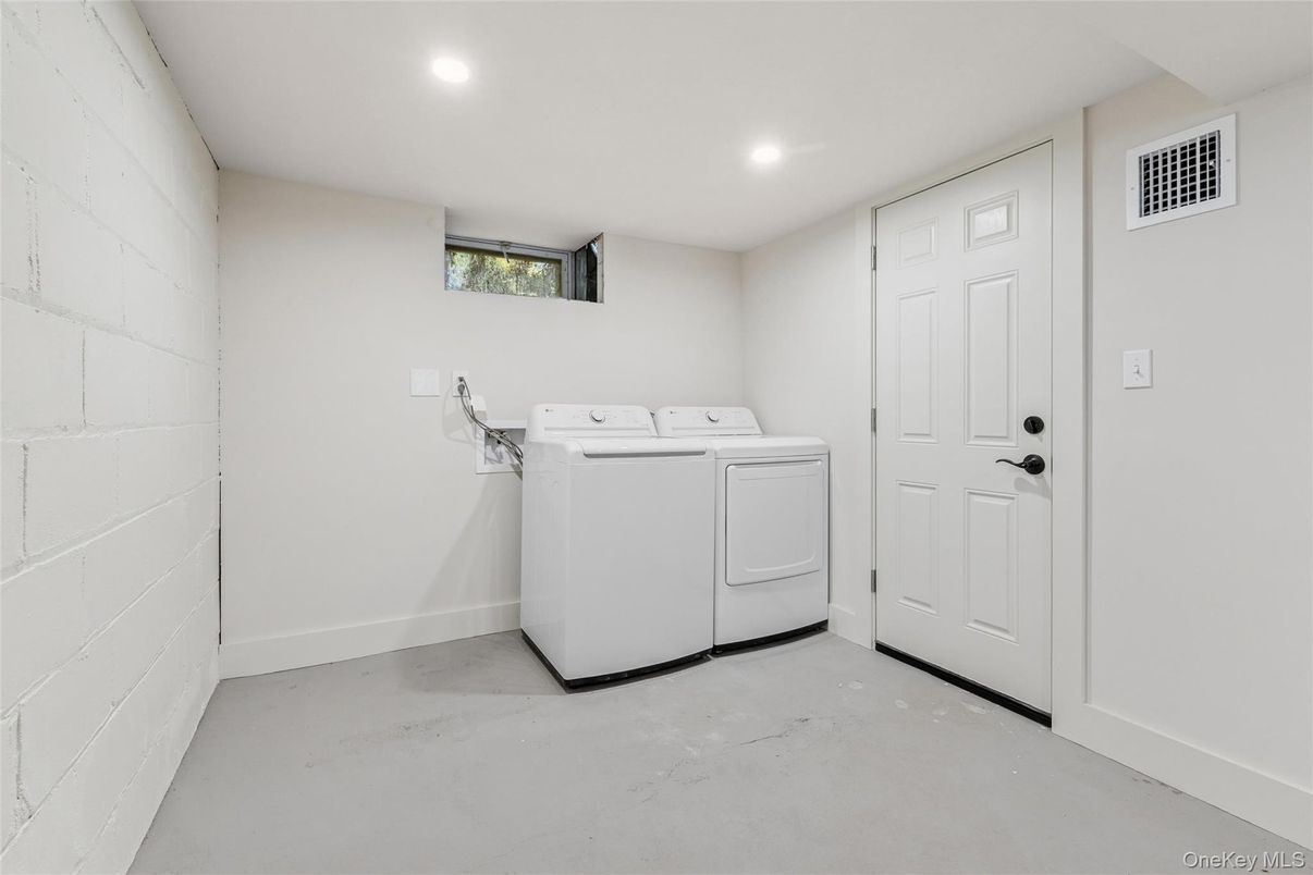 Interior, Recessed Lighting, Washer