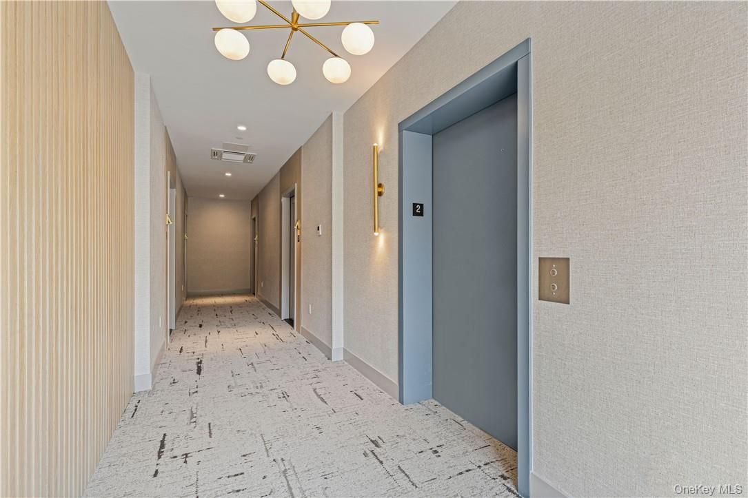 Elevator, Interior, Pendant Lights, Recessed Lighting
