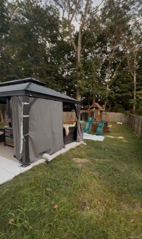 Backyard, Exterior, Playground