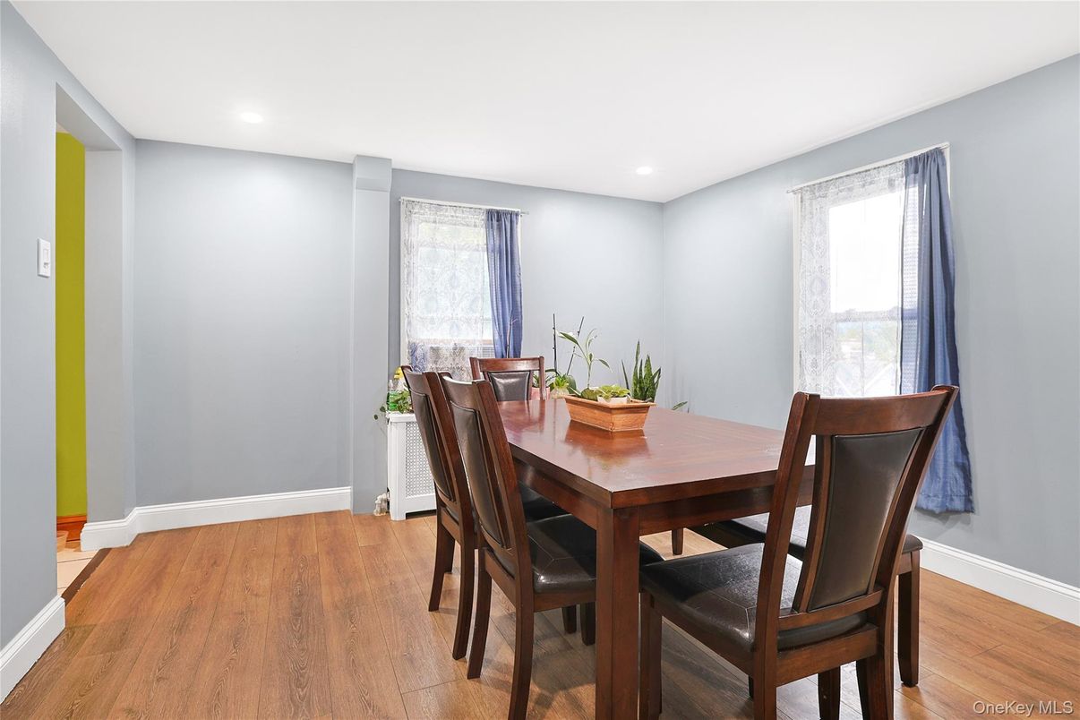 Dining room, Interior, Recessed Lighting, Wood Texture Flooring