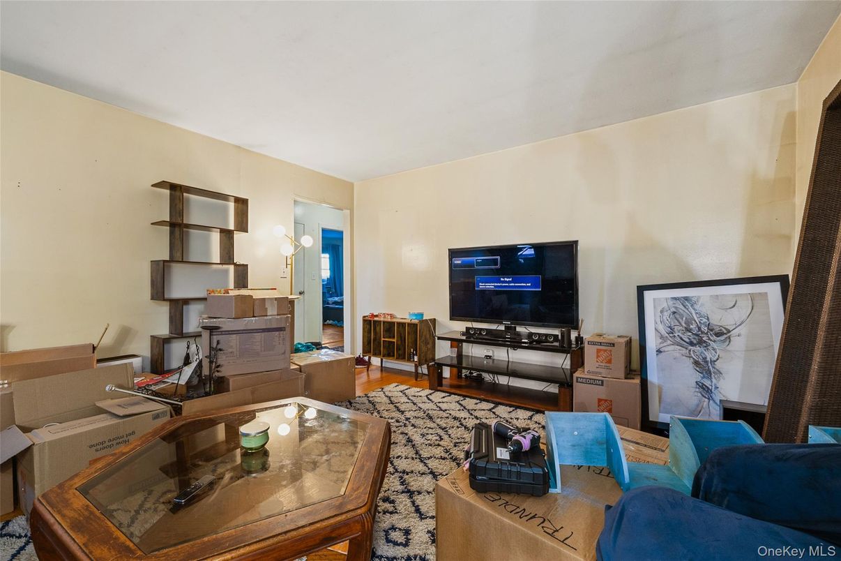 Interior, Living room