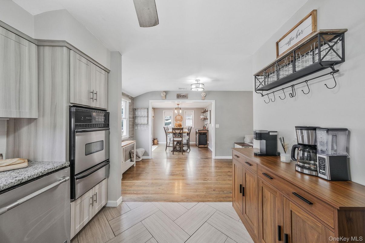 Chandelier, Dining room, Interior, Kitchen, Wood Texture Flooring