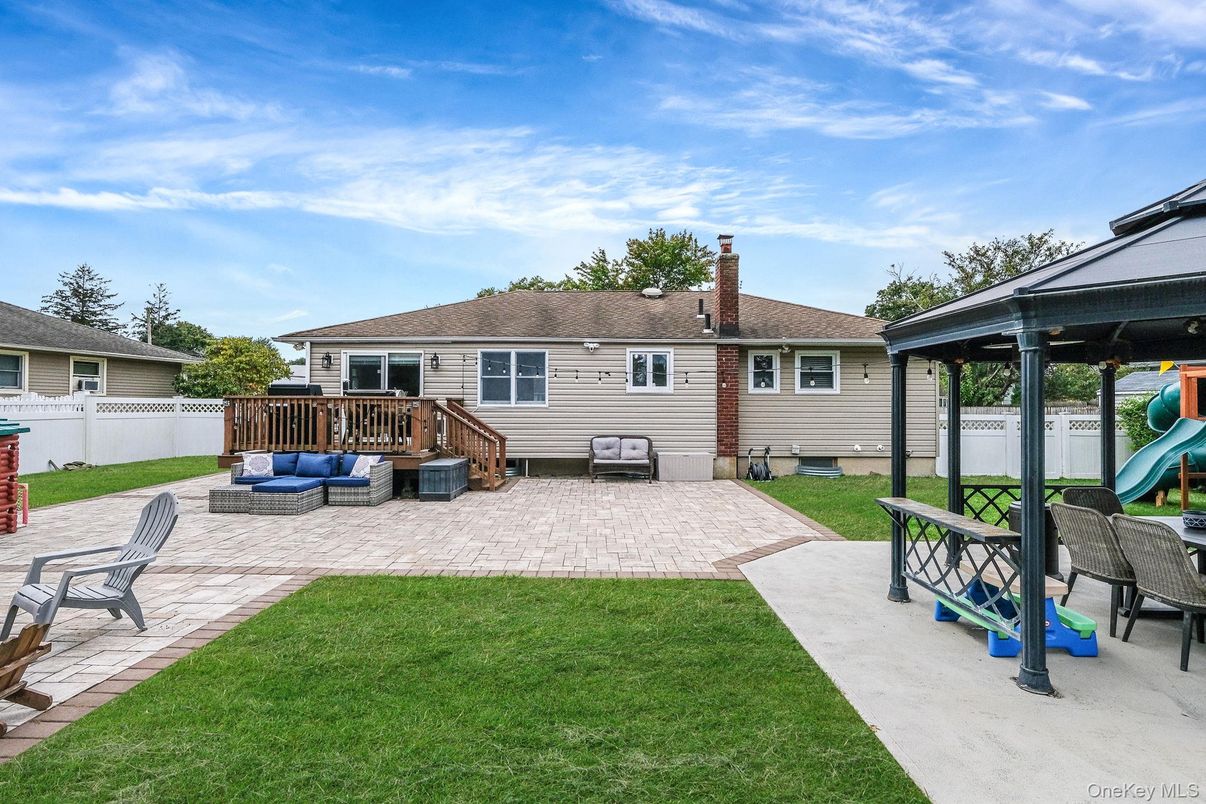 Backyard, Exterior, Playground