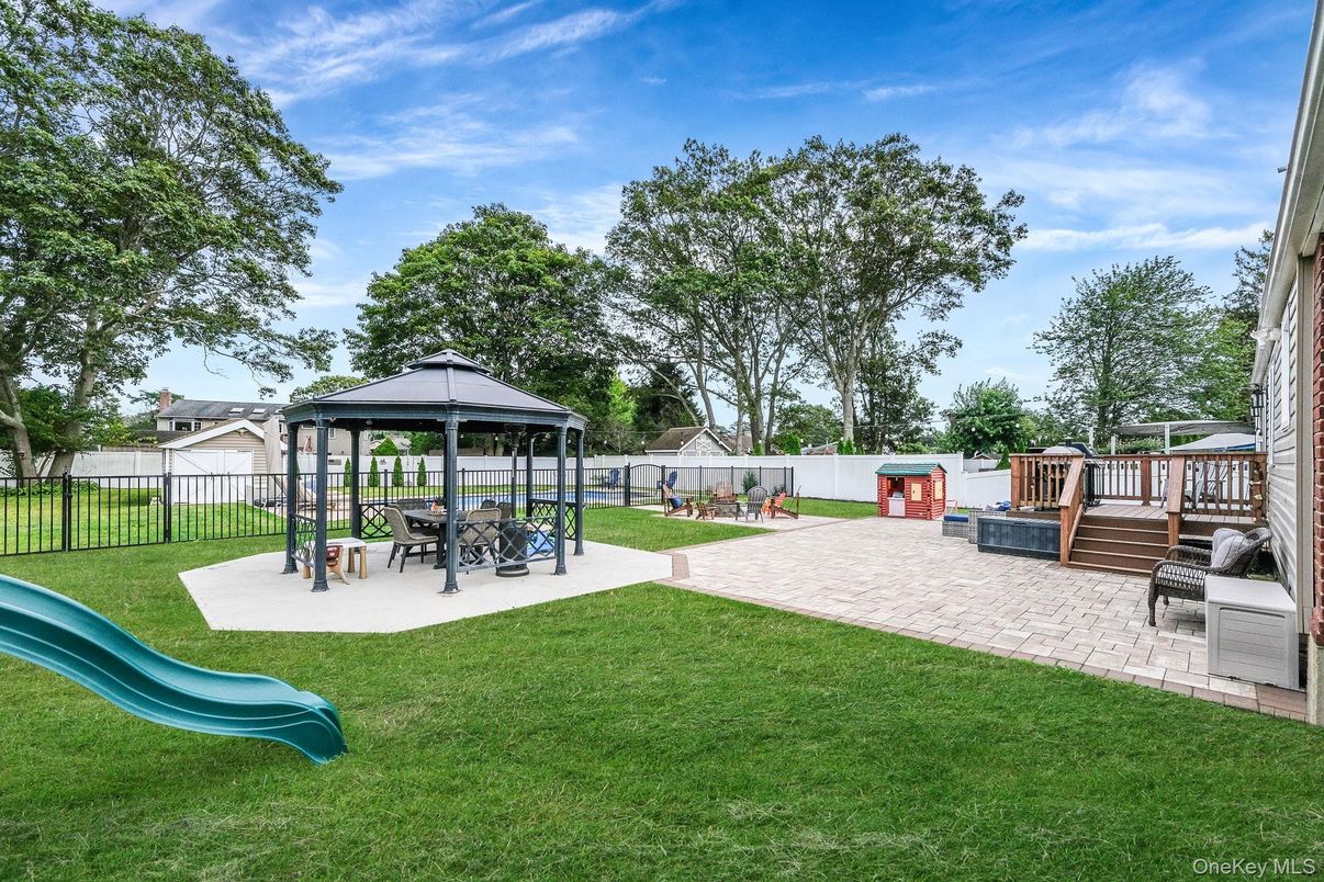Backyard, Exterior, Playground