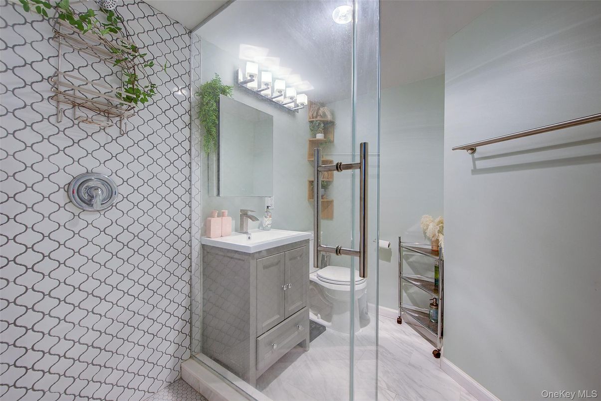 Bathroom, Glass Shower, Interior, Marble