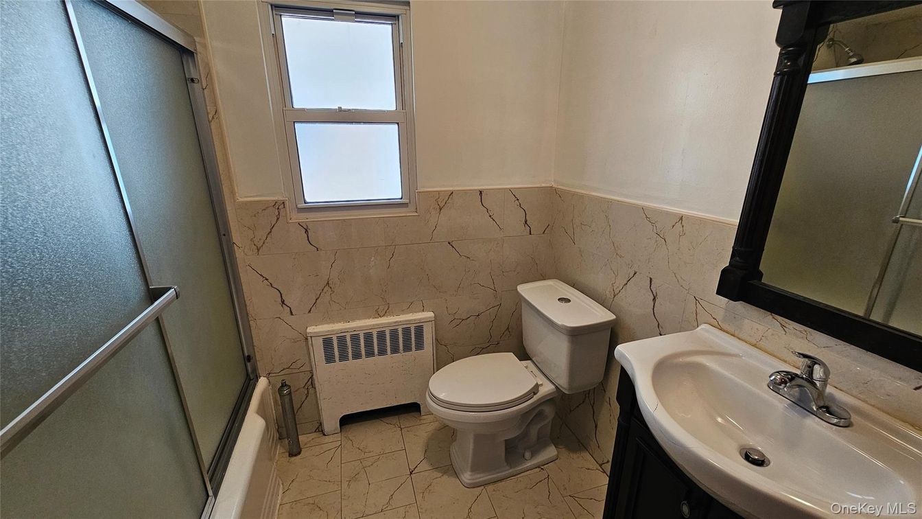Bathroom, Interior, Marble, Marble Walls