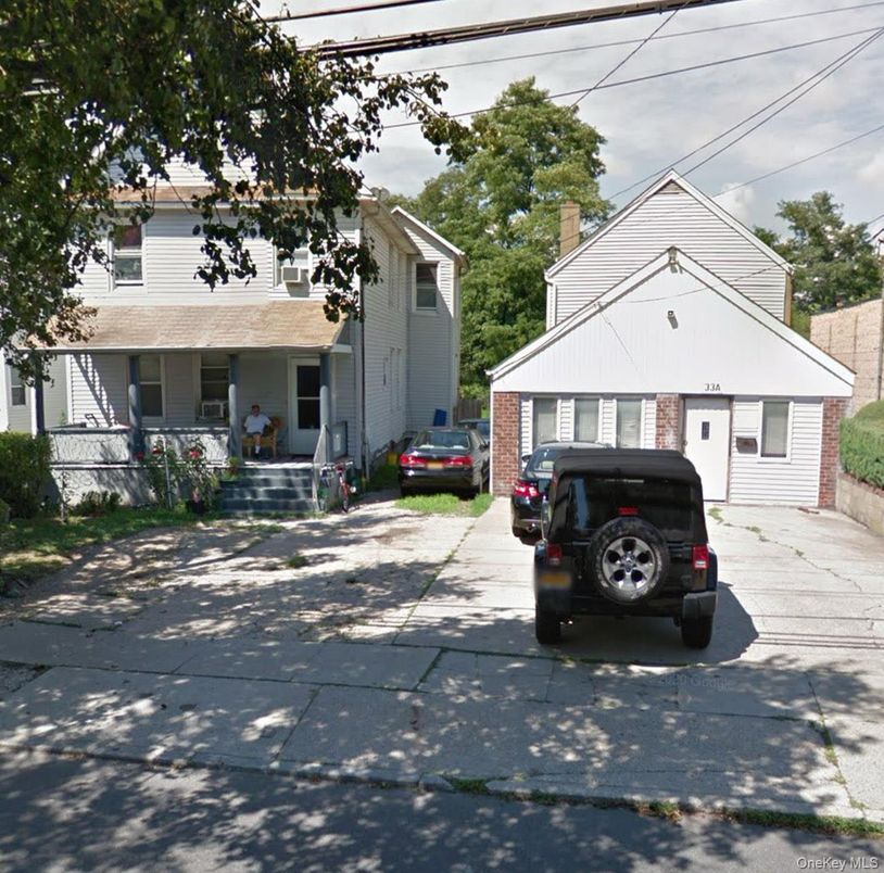 Exterior, Facade, Brick Facade, None