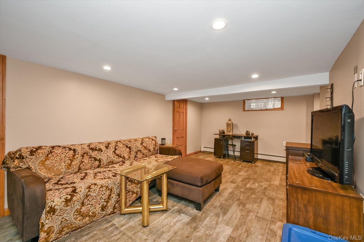 Interior, Recessed Lighting