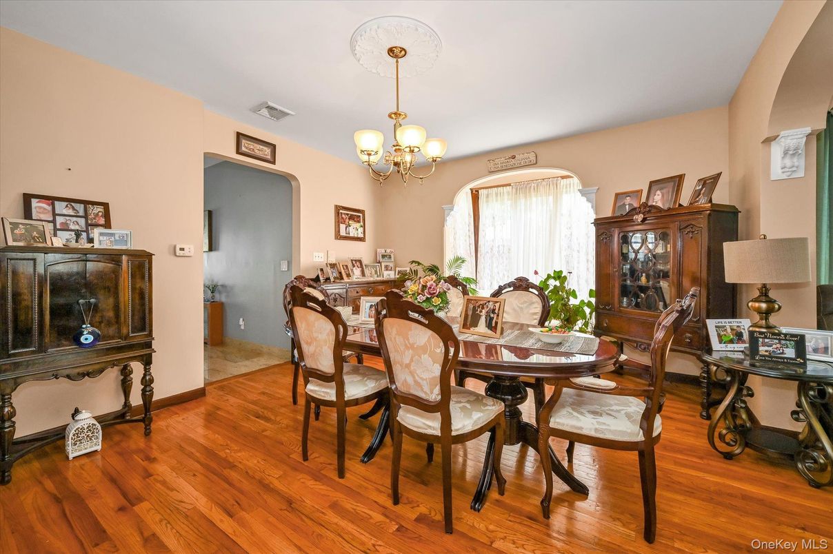 Chandelier, Dining room, Interior, Wood Texture Flooring