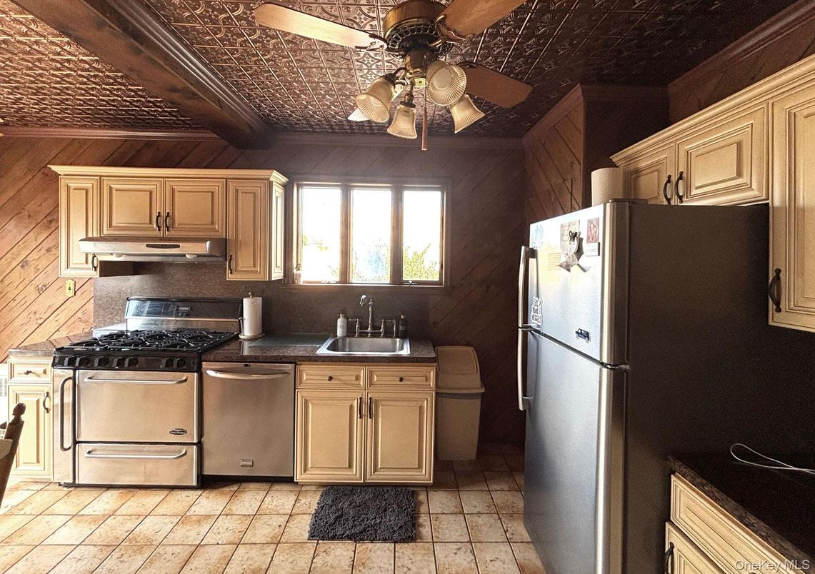 Interior, Kitchen