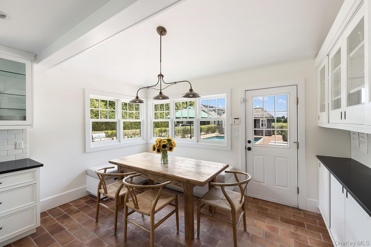 Dining room, Interior, Pendant Lights
