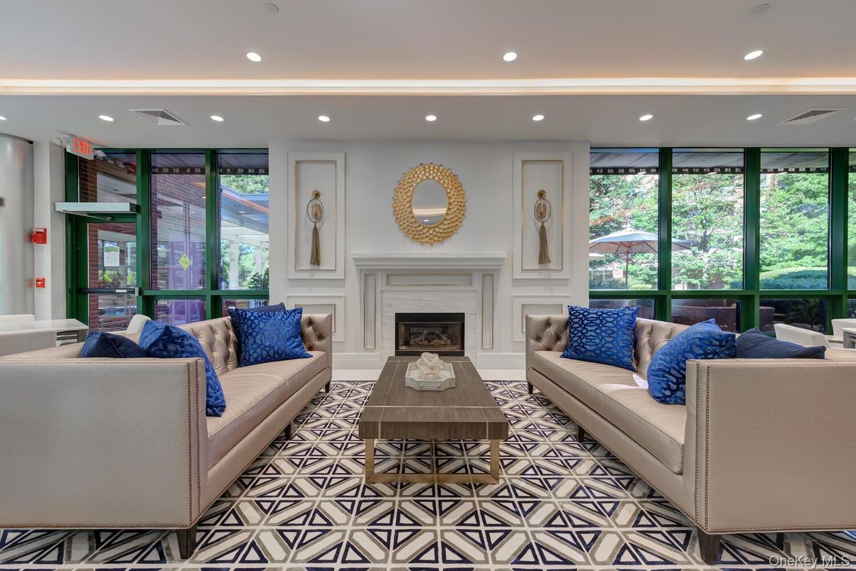 Fireplace, Interior, Living room, Recessed Lighting