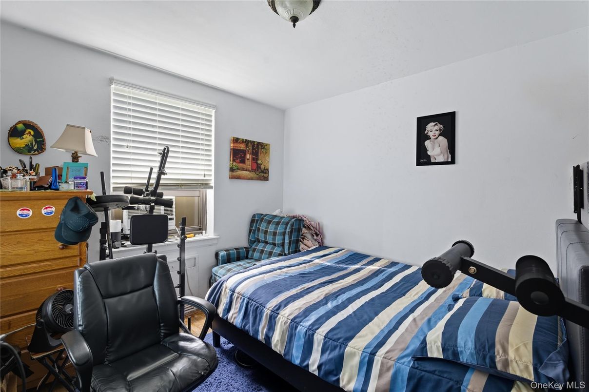 Bedroom, Fitness Equipment, Home Office, Interior