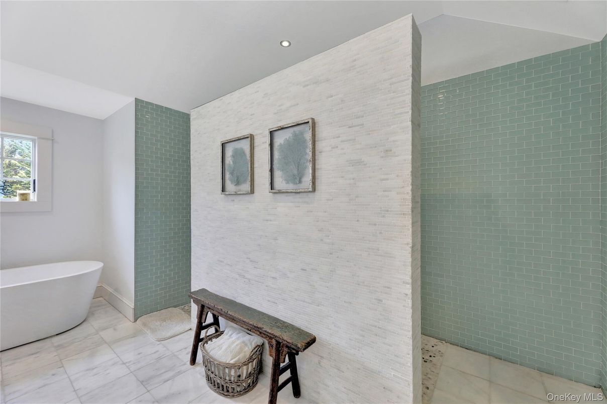Bathroom, Free Standing Baths, Interior, Marble, Recessed Lighting