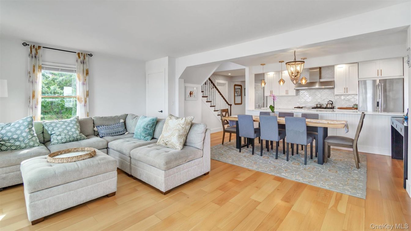 Dining room, Interior, Kitchen, Living room, Pendant Lights, Stainless Steel Appliances, Wood Texture Flooring