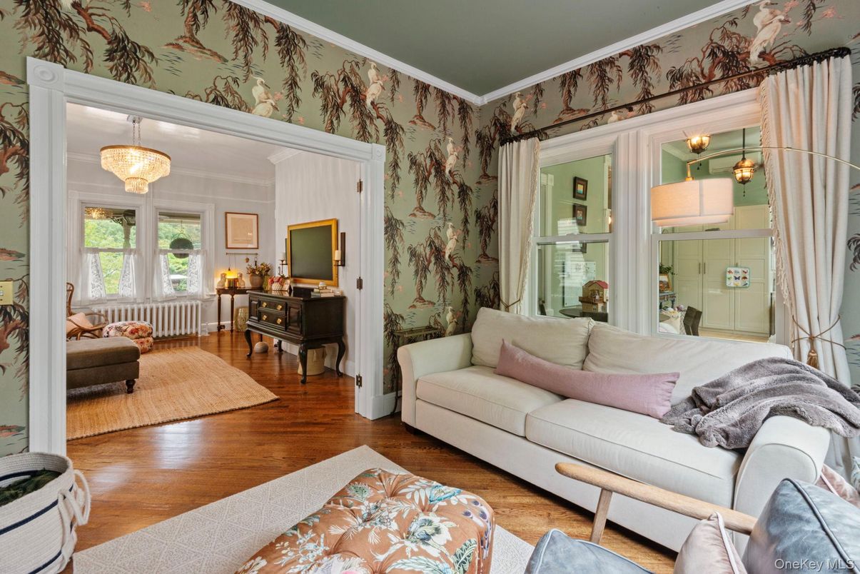 Chandelier, Interior, Living room, Wood Texture Flooring