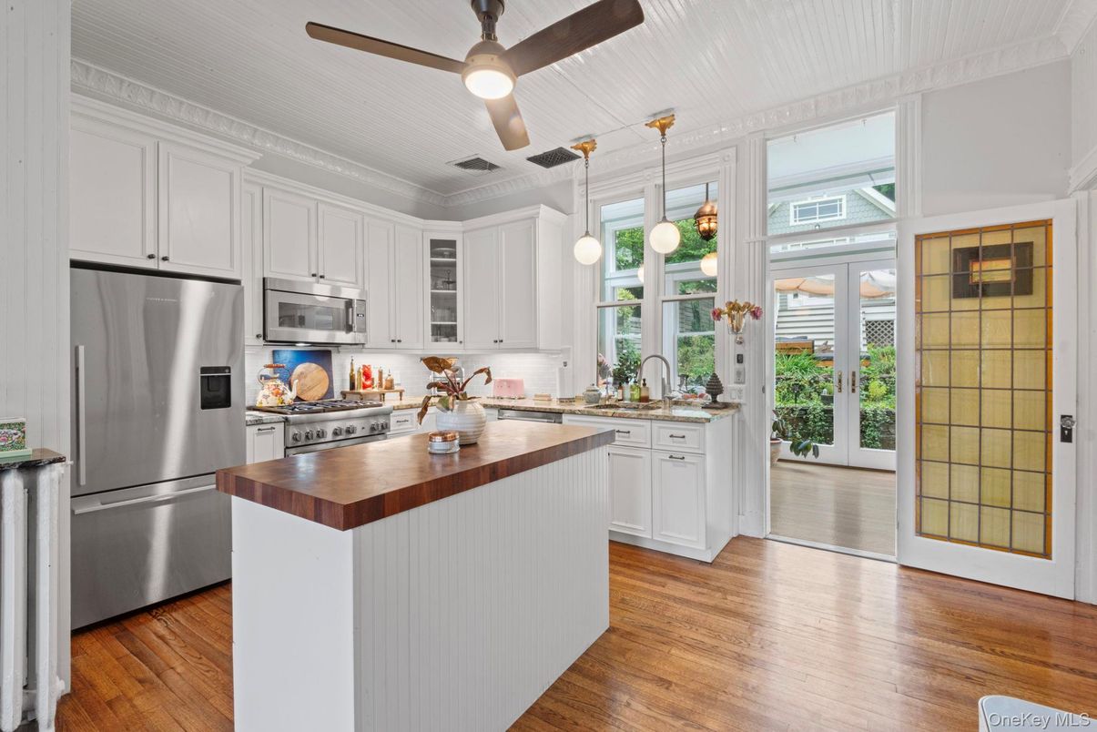 Interior, Kitchen, Pendant Lights, Stainless Steel Appliances, Wood Texture Flooring