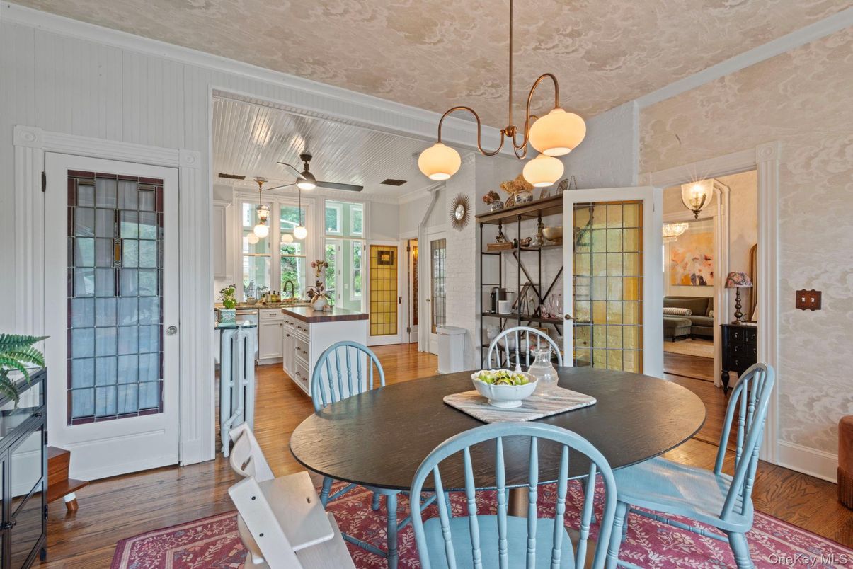 Dining room, Interior, Kitchen, Pendant Lights, Wood Texture Flooring