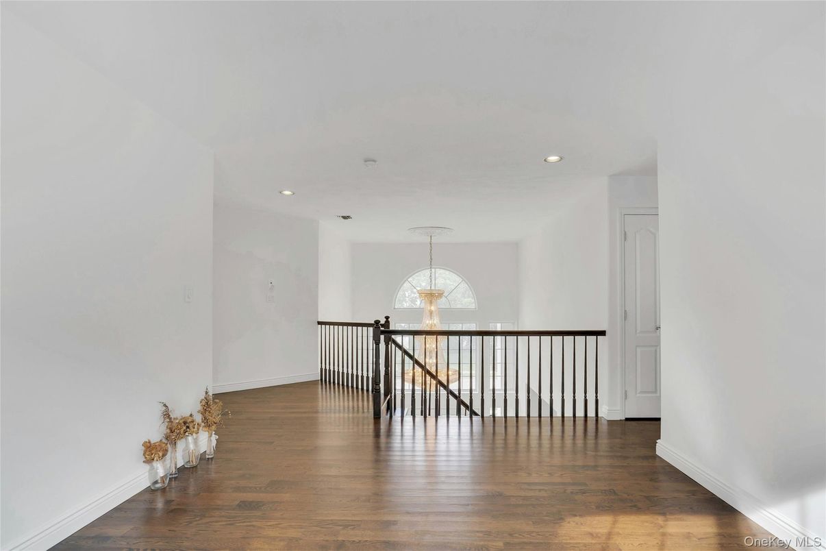 Chandelier, Interior, Recessed Lighting, Wood Texture Flooring