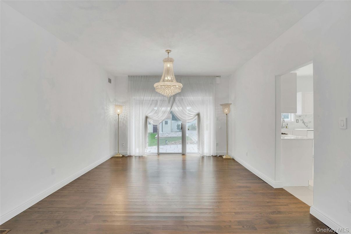 Chandelier, Empty room, Interior, Wood Texture Flooring