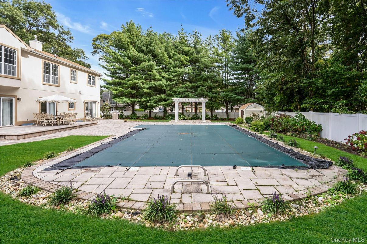 Backyard, Exterior, Pool