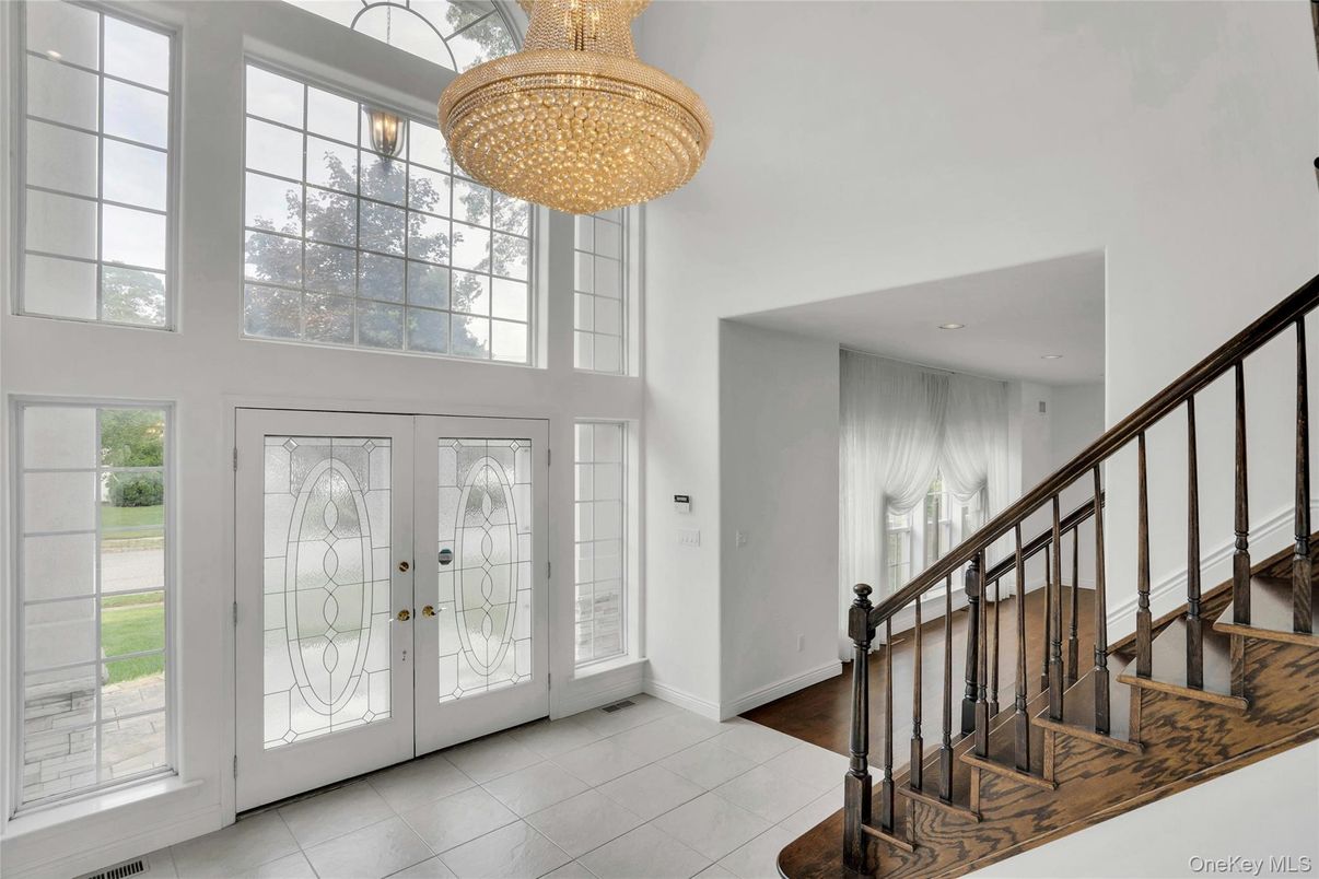 Chandelier, Interior, Recessed Lighting