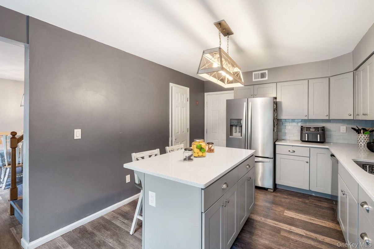 Interior, Kitchen, Pendant Lights, Stainless Steel Appliances, Wood Texture Flooring