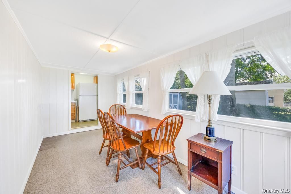Dining room, Interior