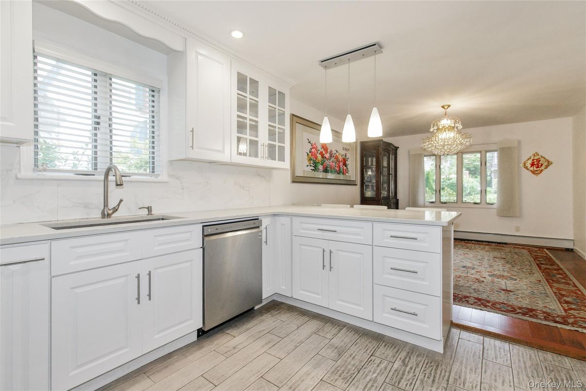 Chandelier, Interior, Kitchen, Pendant Lights, Recessed Lighting, Wood Texture Flooring