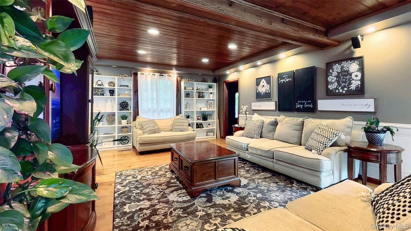 Interior, Living room, Recessed Lighting, Wooden Ceilings, Wood Texture Flooring