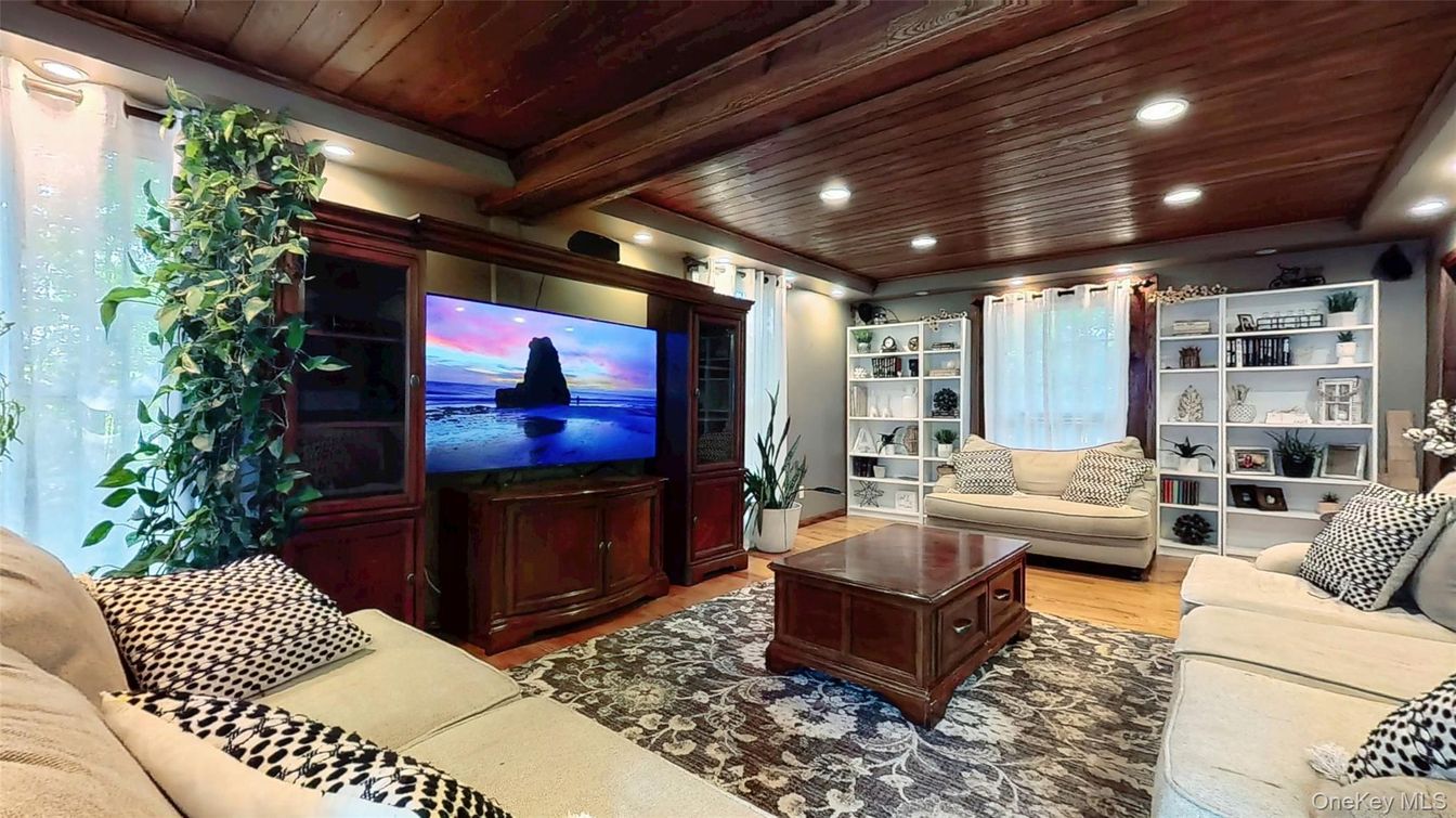 Interior, Living room, Recessed Lighting, Wooden Ceilings, Wood Texture Flooring