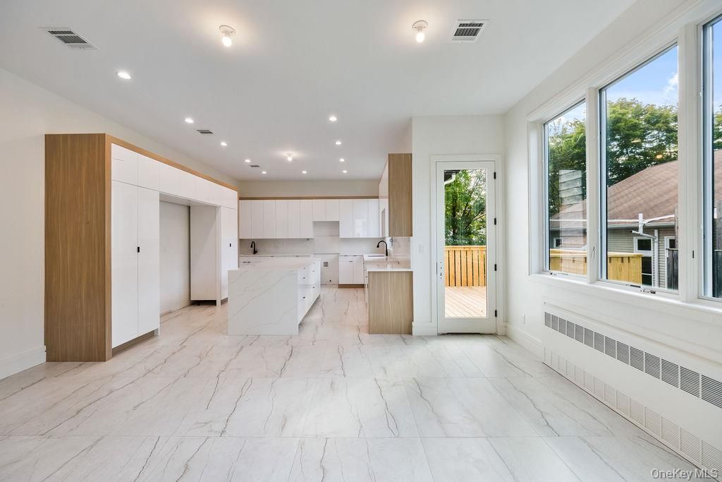 Interior, Kitchen, Marble, Recessed Lighting