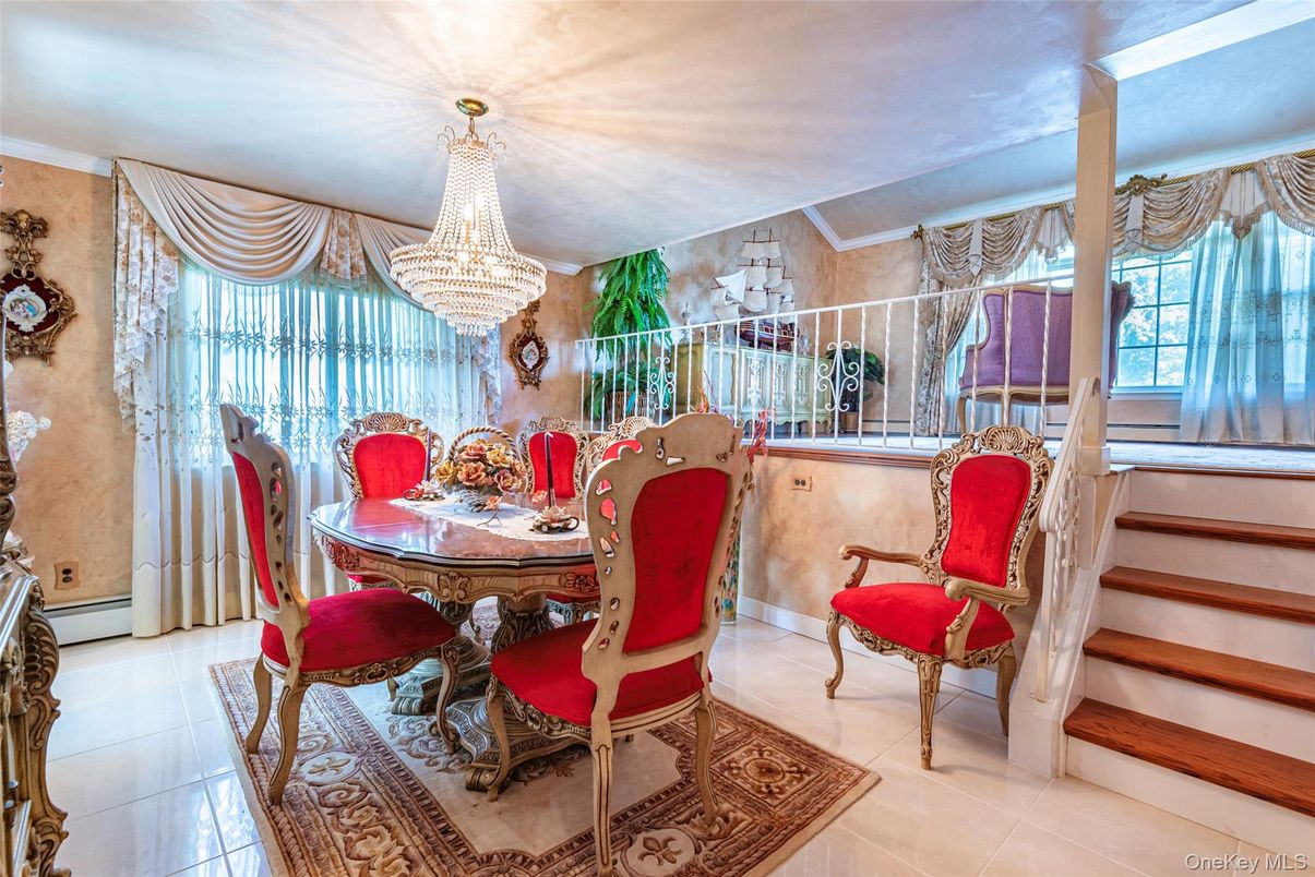 Chandelier, Dining room, Interior