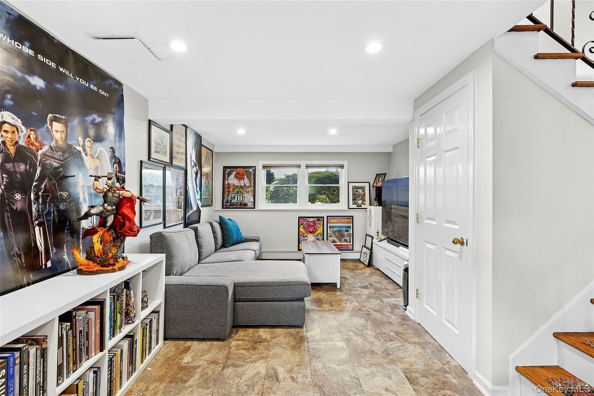 Fireplace, Interior, Living room, Recessed Lighting