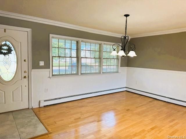 Chandelier, Empty room, Interior, Pendant Lights, Wood Texture Flooring