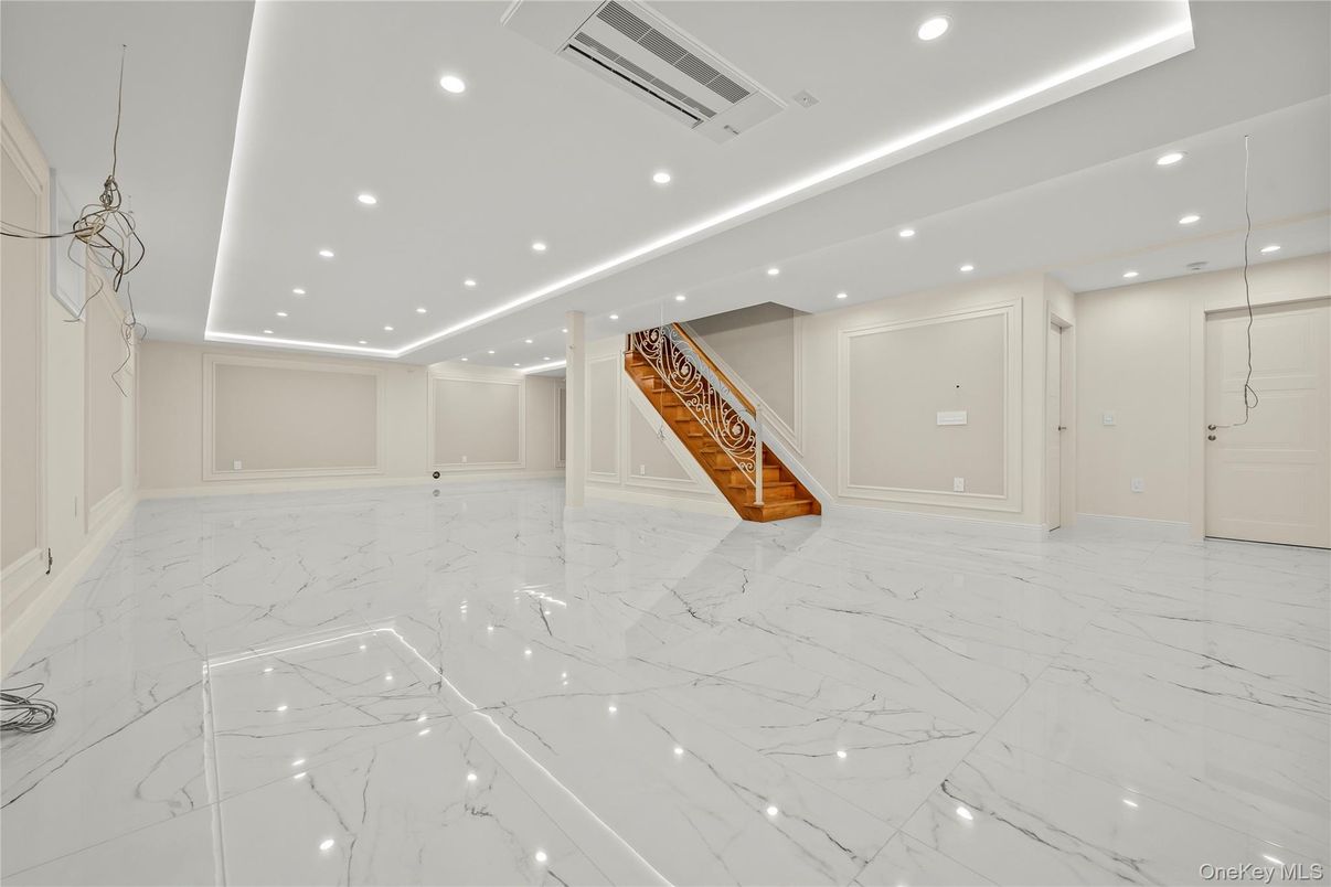 Empty room, Interior, Marble, Pendant Lights, Recessed Lighting