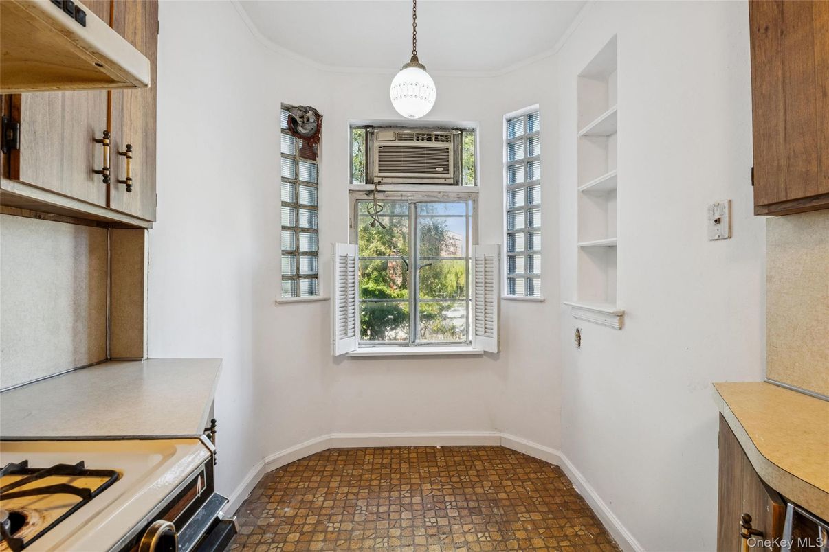 Interior, Pendant Lights