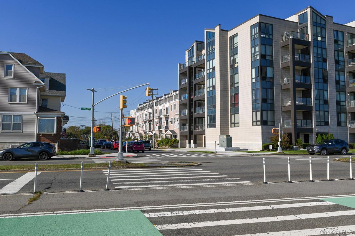 Exterior, Facade, Condo Building