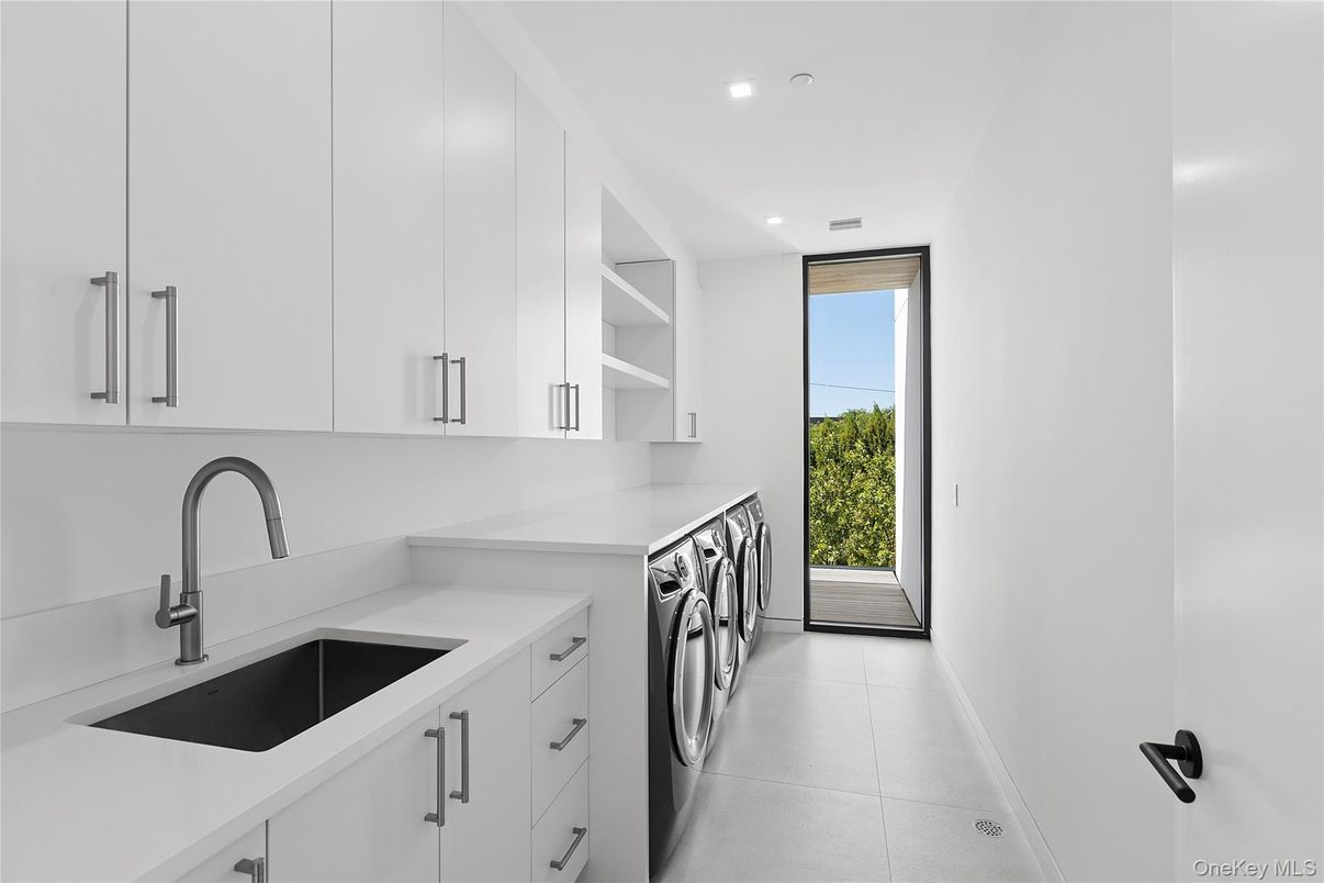 Interior, Recessed Lighting, Washer