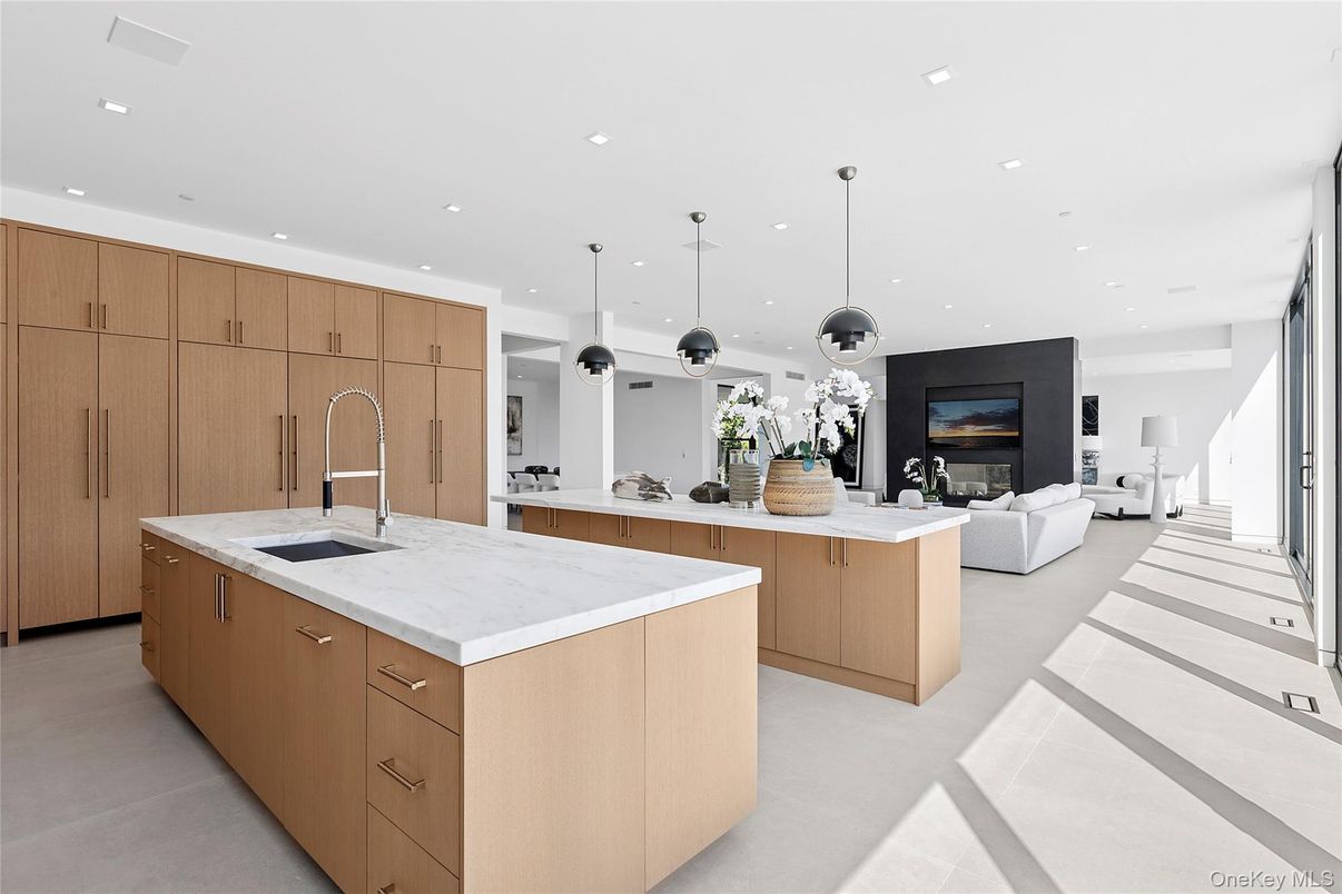 Fireplace, Interior, Kitchen, Living room, Pendant Lights, Recessed Lighting