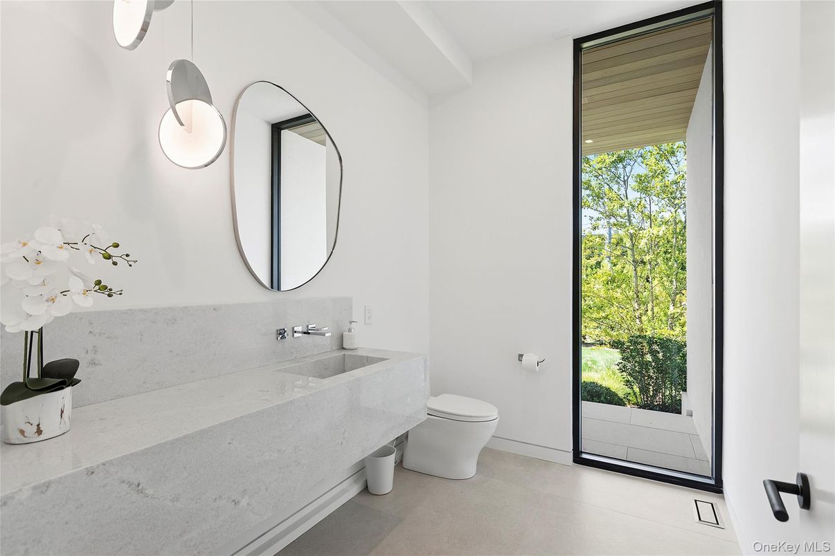 Bathroom, Interior, Pendant Lights