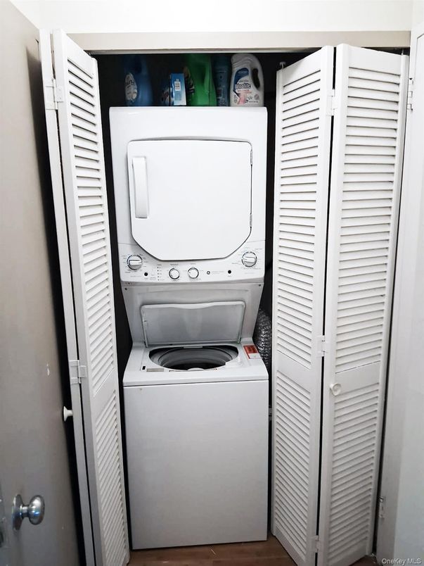 Interior, Utility Closets, Washer