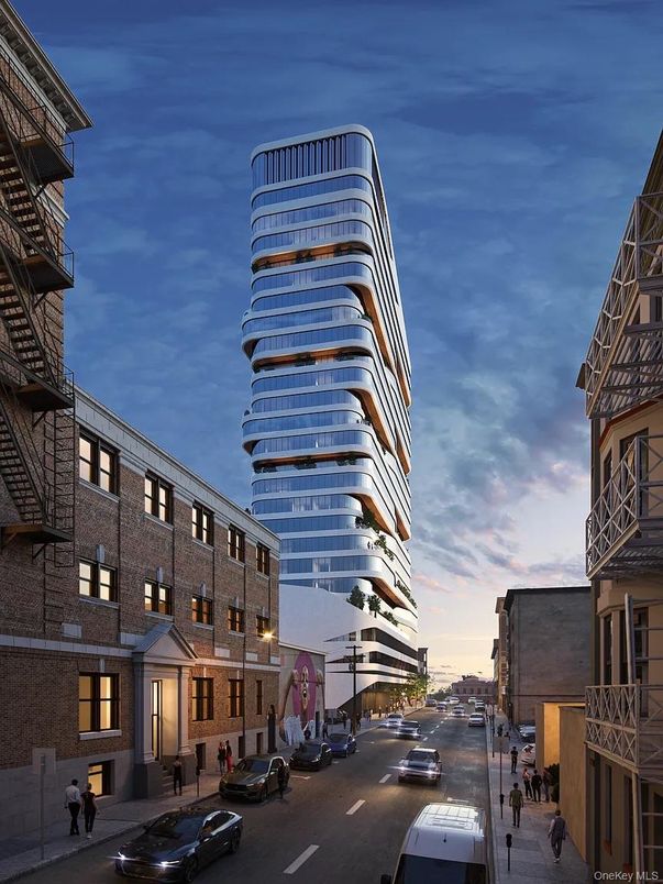 Exterior, Facade, Condo Building